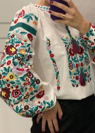 Женская рубашка с цветочной вышивкой, блуза рубашка вышитая, рубашка вышиванка8 фото