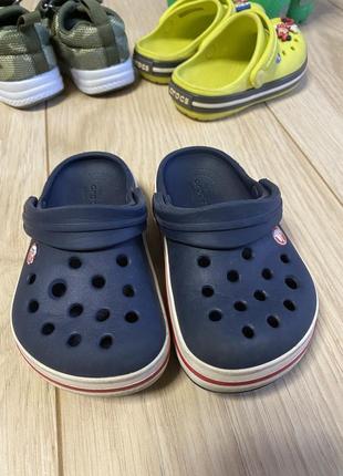 Crocs