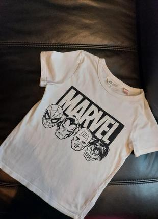 Дитяча футболка h&m (marvel) 6-8 років