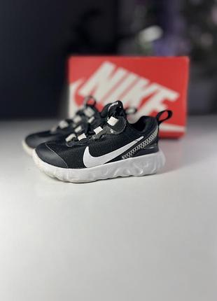 Кроссовки nike