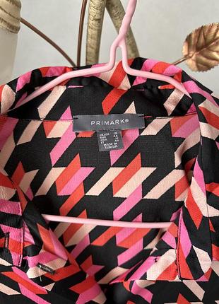 Блуза красива в гарному кольорі