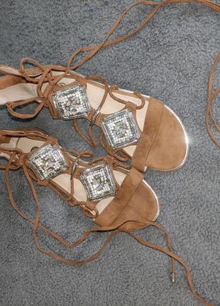 River island,sk3/ 36 pварийки со стразами