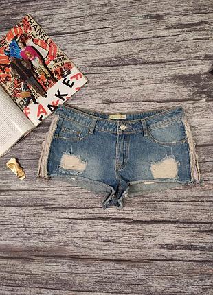 Джинсовые шорты