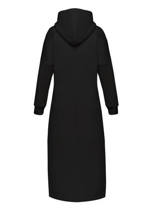 Длинное трикотажное прямое теплое платье черного цвета с разрезами, капюшоном и карманом8 фото