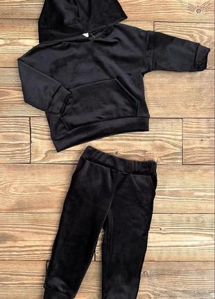 Велюровый теплый костюм