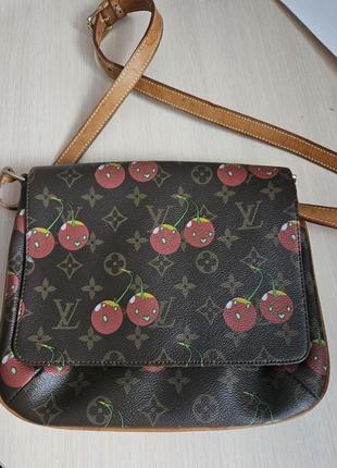 Сумка louis vuitton в вишеньку