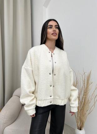 Бомбер oversize в стиле zara