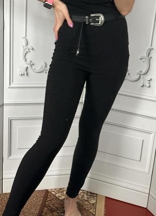 Чорні стрейчеві штани з високою посадкою бренд  ew look розмір xs/s