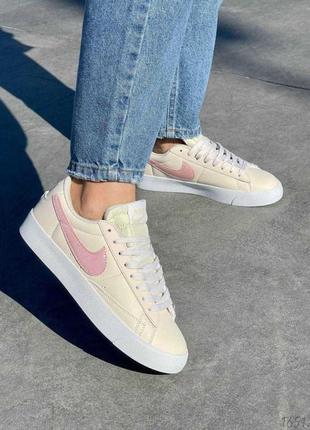 Натуральные кожаные женские кроссовки nike blazer low glitter pink