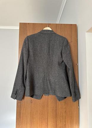 Серый пиджак9 фото