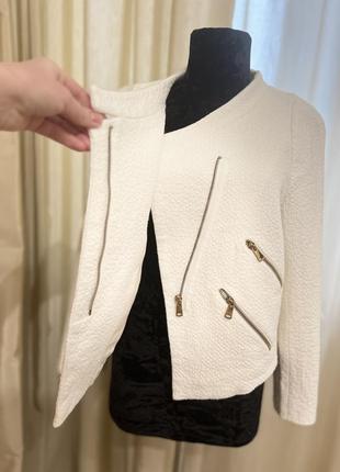 Шикарный базовый пиджак/куртка, zara, размер л7 фото