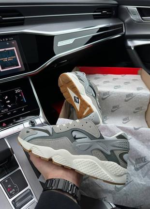 Nike air huarache runner gray olive 8