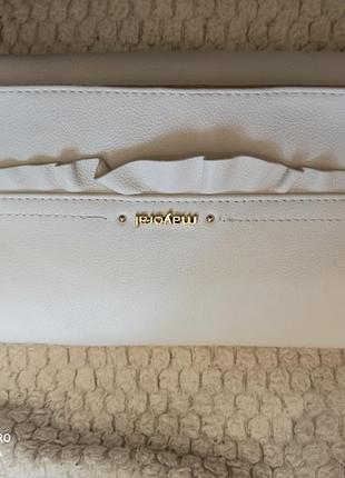 Mayoral  ніжний клатч білого кольору