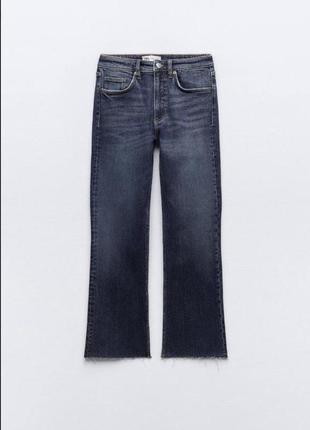 Укорочені розклешоні джинси з необробленим краєм з нової колекції zara розмір м (38)5 фото