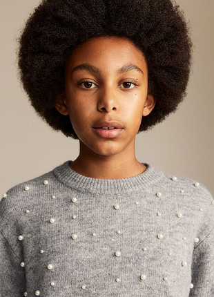 Серый джемпер h&m с жемчужинами 12-14 лет ( 150-160 см )