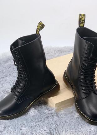 Женские ботинки черные в коже dr martens 1914