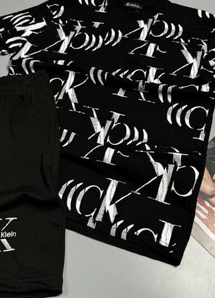 Летний костюм в стиле calvin klein