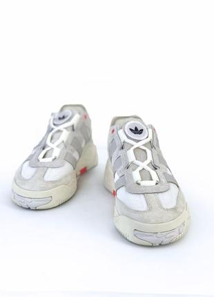 Женские кроссовки белые с серым в стиле adidas lightstrike white9 фото