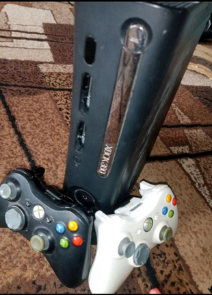 Приставка xbox360