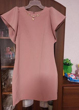 Красивое платье