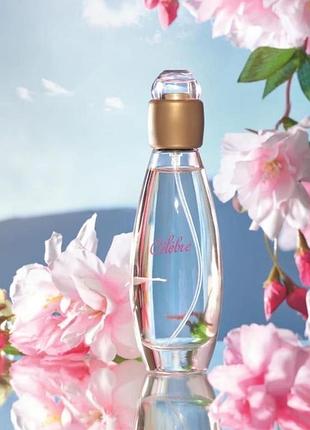 Женская туалетная вода "celebre" avon 50ml.