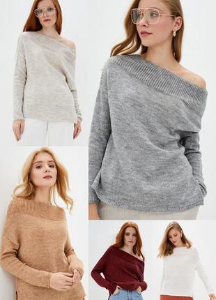 В'язаний жіночий светр-джемпер з італійської пряжі