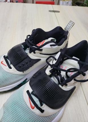 Кросівки баскетбольні nike zoom freak 35 фото