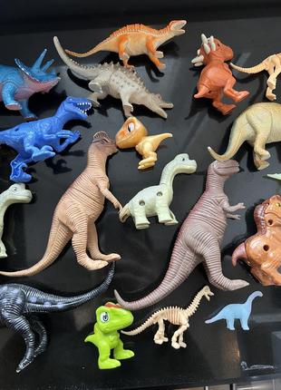 Фигурки динозавров динозавры3 фото