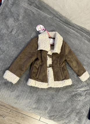 Дубленка на девочку 5-6 лет