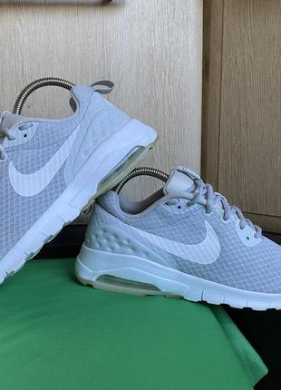 Женские кроссовки nike air max motion lw1 фото