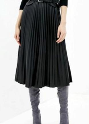 Стильна шкіряна спідниця міді river island, черная кожаная юбка миди1 фото