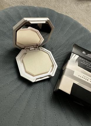 Элитная пудра 150 fenty beauty by rihanna pro filt'r soft matte powder foundation2 фото