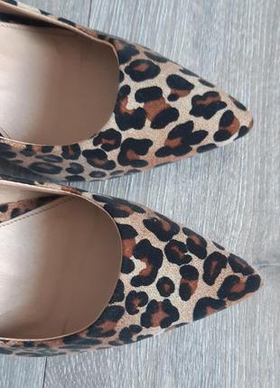 Туфли лодочки на высоком каблуке леопардовый принт,велюр размер 35-363 фото