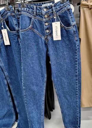 Мом на пуговицах имитация кокетки /джинсы имитация трусов👖 джинси мом на гудзичках, фігурна кокетка