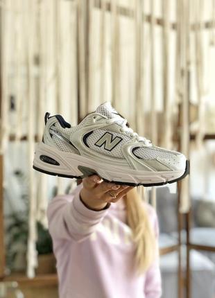 Кроссовки женские new balance