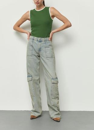 Джинсы с карманами, в стиле zara