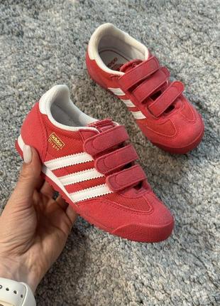 Крутезные кроссовки adidas dragon