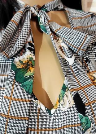 Стильна блуза в клітинку з квітами f&f, стильная блузка в клетку с цветочным принтом6 фото