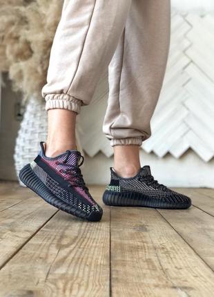 Круті жіночі кросівки adidas yeezy boost 350 чорно-вишневі3 фото