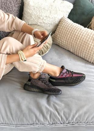 Круті жіночі кросівки adidas yeezy boost 350 чорно-вишневі9 фото