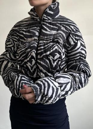 Укороченная куртка принт зебра черно белая размер xs4 фото