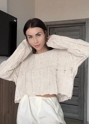 Светр укорочений