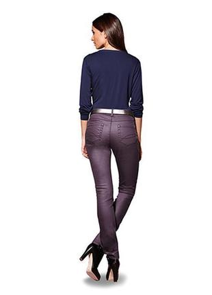 Фиолетовые джинсы с глянцевым покрытием tcm tchibo