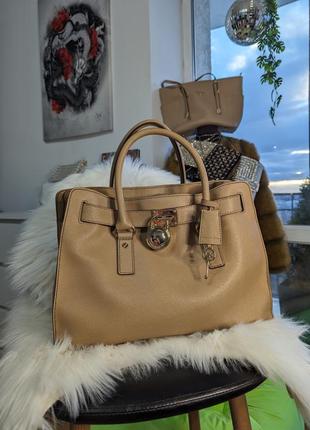 ❤️👜cумка оригінал michael kors hamilton😱🔥 майкл корс saffiano гамільтон брендова сумка кремова 💼4 фото