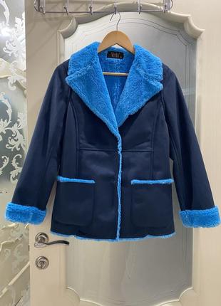 Легкая демисезонная куртка из искусственной замши и мех veeko