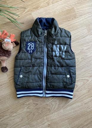 Жилетка на мальчика 3-4 года