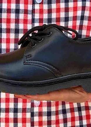 Dr. martens black 36