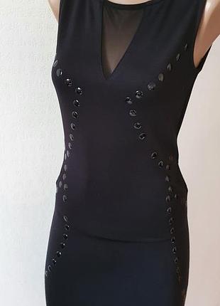 Платье футляр