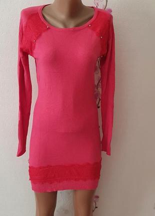 Трикотажное розовое платье кружево стразы3 фото