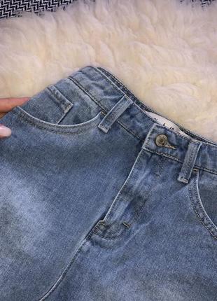 Мини джинсовая юбка джинс плотная базовая необработан низ край6 фото